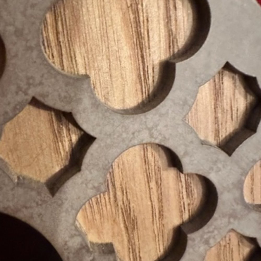 Decorative Wooden Initial - R - Picture 4 of 5